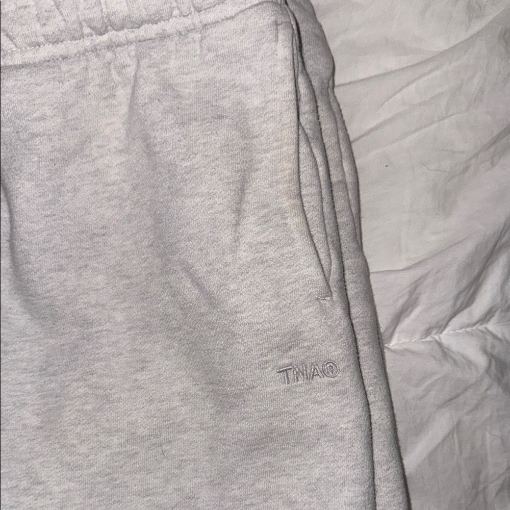 TNA Cozy Fleece Sweatpant Set in Light Gray